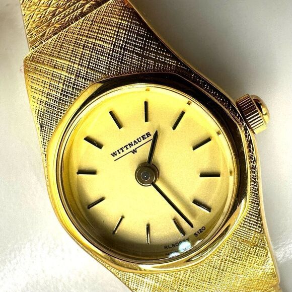 Wittnauer gold tone vintage watch main image 8